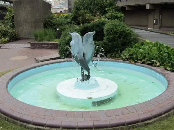 dolphin fountain